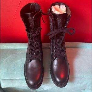 Women military boots